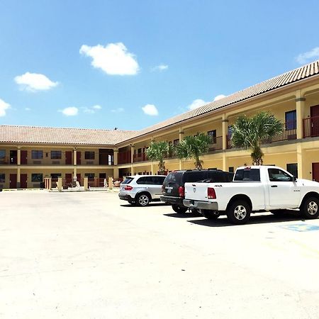 Boca Chica Inn And Suites Brownsville Buitenkant foto