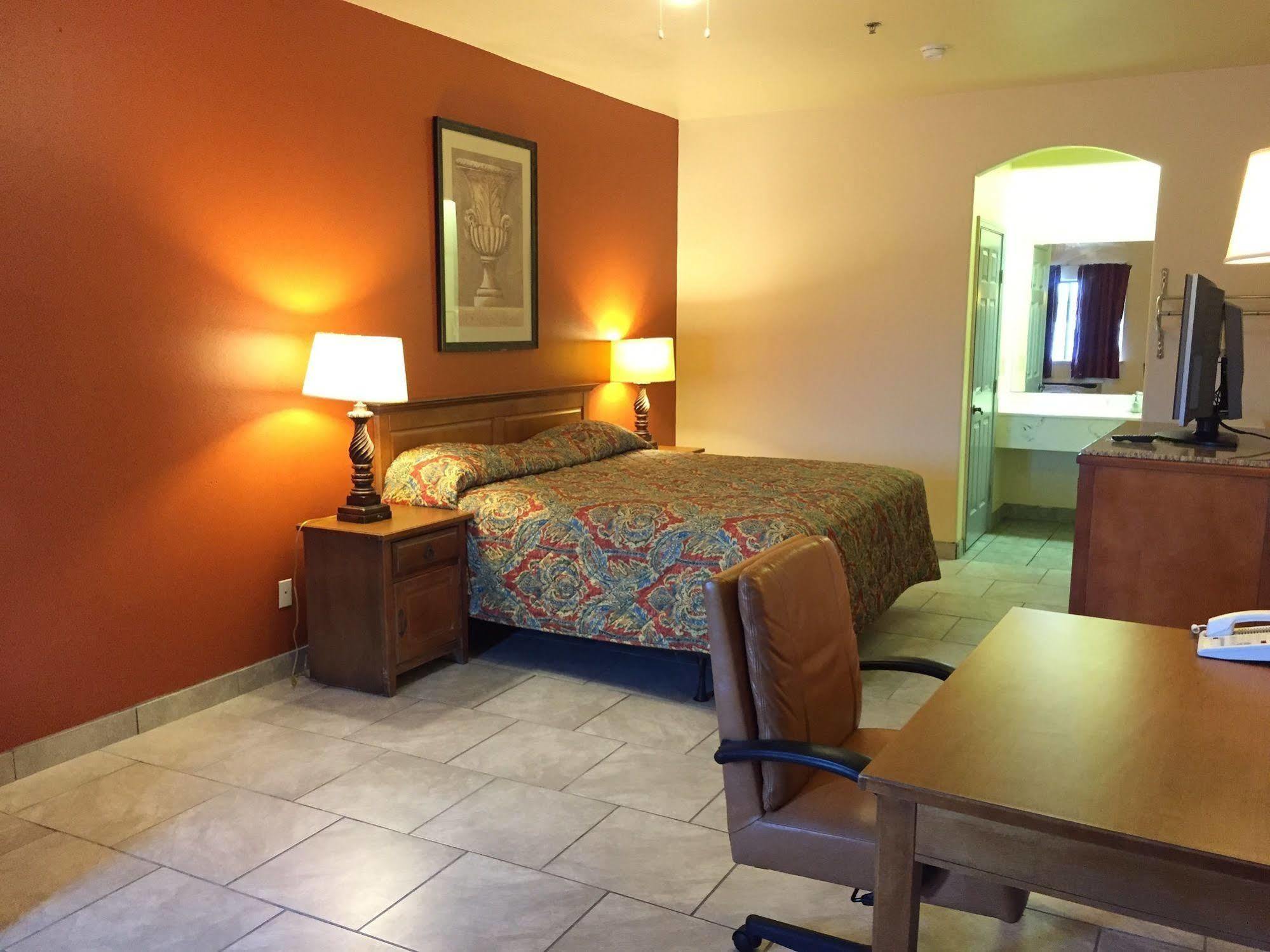 Boca Chica Inn And Suites Brownsville Buitenkant foto